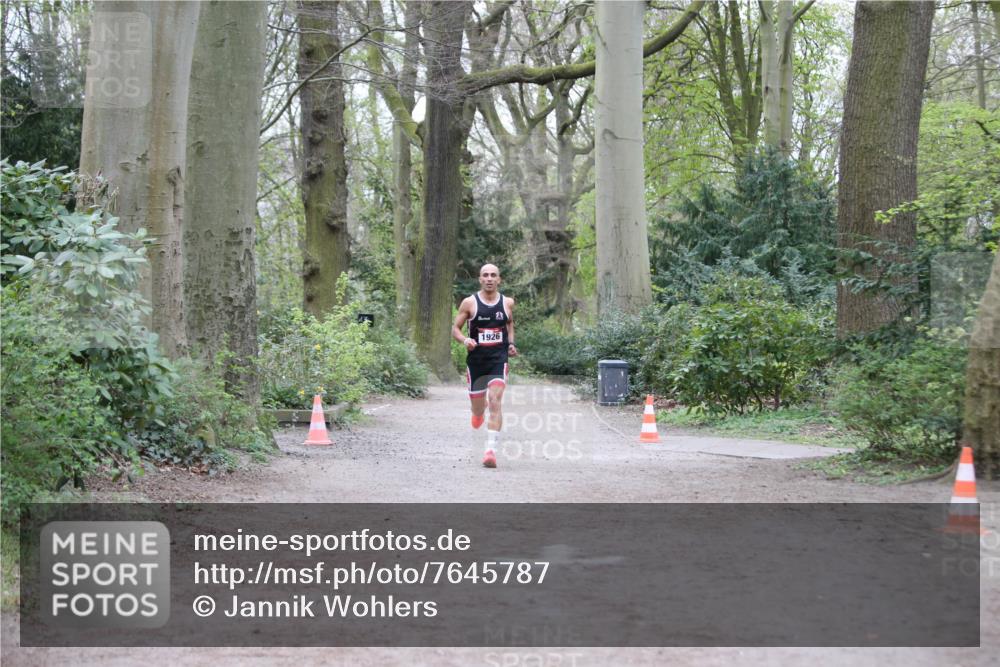 13.04.2025 - Hammer Lauf Jannik Wohlers http://msf.ph/oto/7645787 13.04.2025 11:42:14 Laufen 1926 meine-sportfotos.de