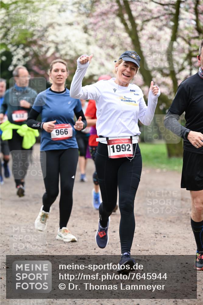 13.04.2025 - Hammer Lauf Dr. Thomas Lammeyer http://msf.ph/oto/7645944 13.04.2025 10:15:44 Laufen 966, 15, 1992 meine-sportfotos.de
