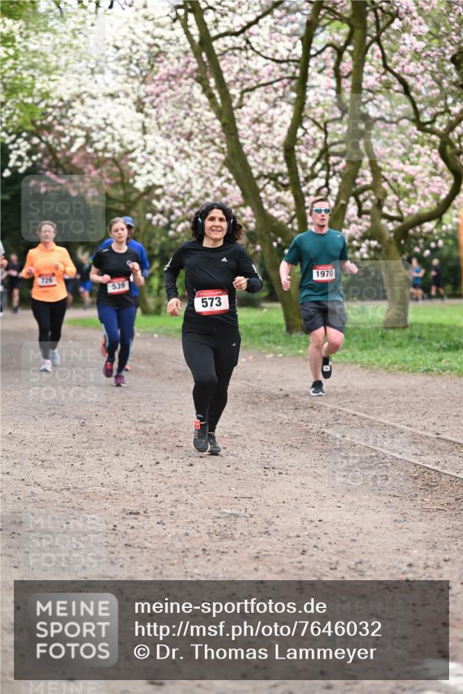 13.04.2025 - Hammer Lauf Dr. Thomas Lammeyer http://msf.ph/oto/7646032 13.04.2025 10:15:50 Laufen 726, 539, 573, 1970 meine-sportfotos.de