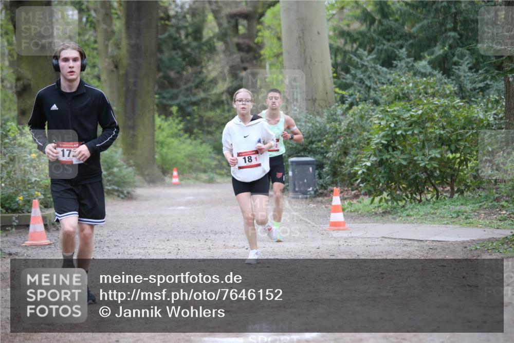 13.04.2025 - Hammer Lauf Jannik Wohlers http://msf.ph/oto/7646152 13.04.2025 11:36:00 Laufen 15, 172, 181 meine-sportfotos.de