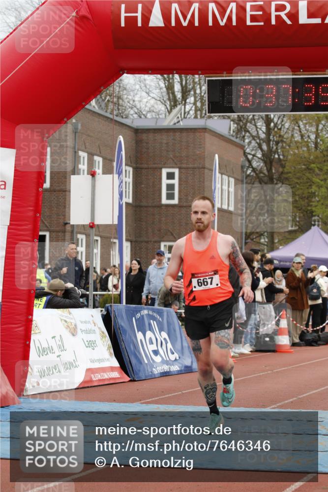 13.04.2025 - Hammer Lauf A. Gomolzig http://msf.ph/oto/7646346 13.04.2025 10:23:34 Ziel 543, 667, 702, 1941 meine-sportfotos.de