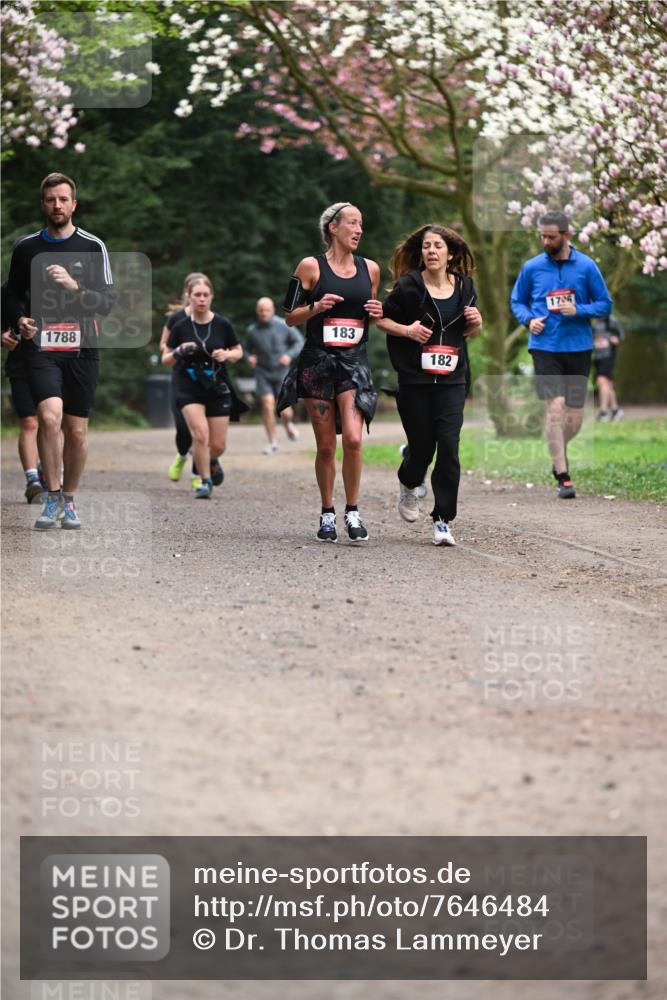 13.04.2025 - Hammer Lauf Dr. Thomas Lammeyer http://msf.ph/oto/7646484 13.04.2025 10:16:22 Laufen 183, 1788, 182, 1706 meine-sportfotos.de