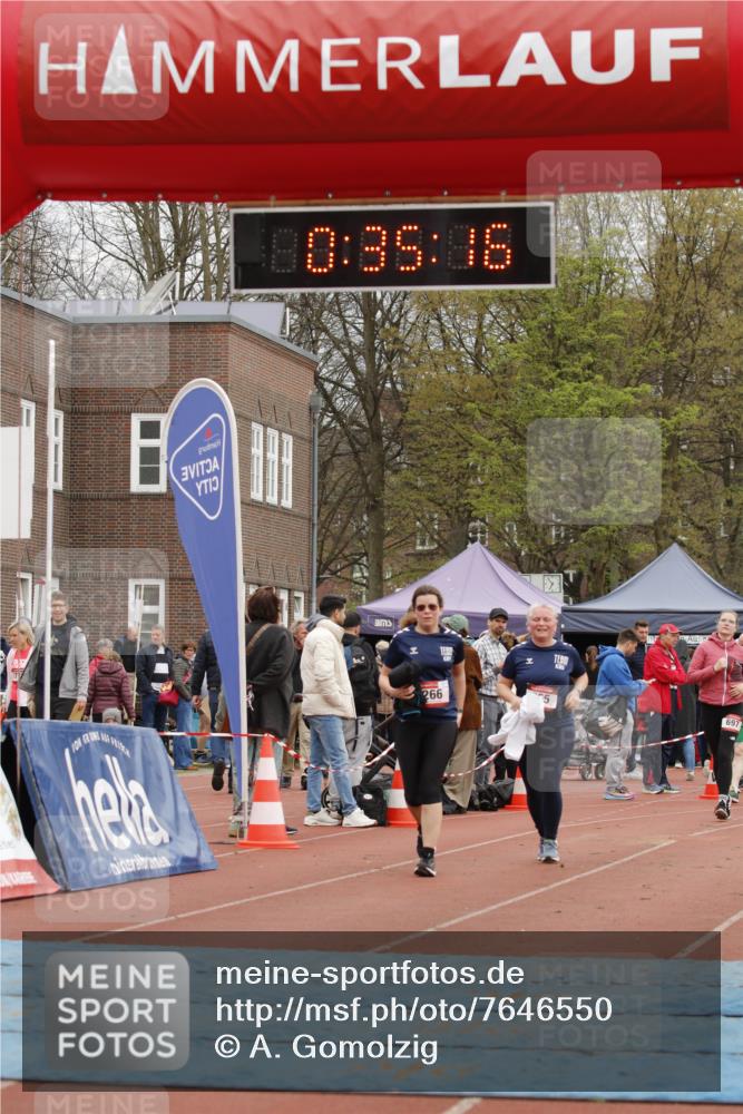 13.04.2025 - Hammer Lauf A. Gomolzig http://msf.ph/oto/7646550 13.04.2025 10:21:16 Ziel 265, 266, 1365 meine-sportfotos.de