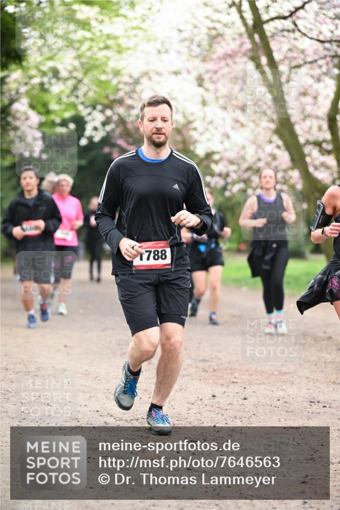 13.04.2025 - Hammer Lauf Dr. Thomas Lammeyer http://msf.ph/oto/7646563 13.04.2025 10:16:27 Laufen 1788 meine-sportfotos.de