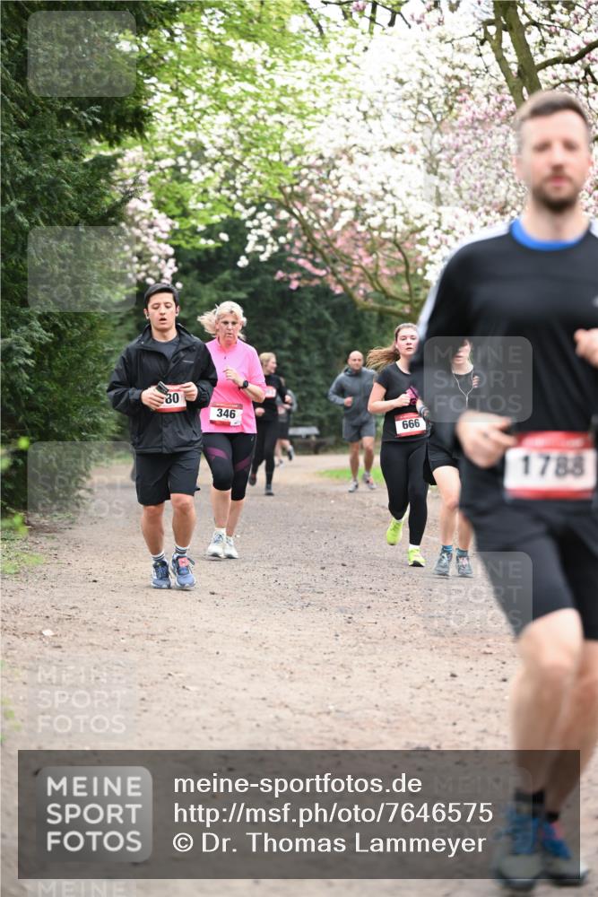 13.04.2025 - Hammer Lauf Dr. Thomas Lammeyer http://msf.ph/oto/7646575 13.04.2025 10:16:28 Laufen 30, 346, 666, 1788 meine-sportfotos.de