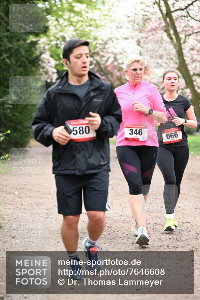 13.04.2025 - Hammer Lauf Dr. Thomas Lammeyer http://msf.ph/oto/7646608 13.04.2025 10:16:31 Laufen 580, 15, 346, 44, 666 meine-sportfotos.de