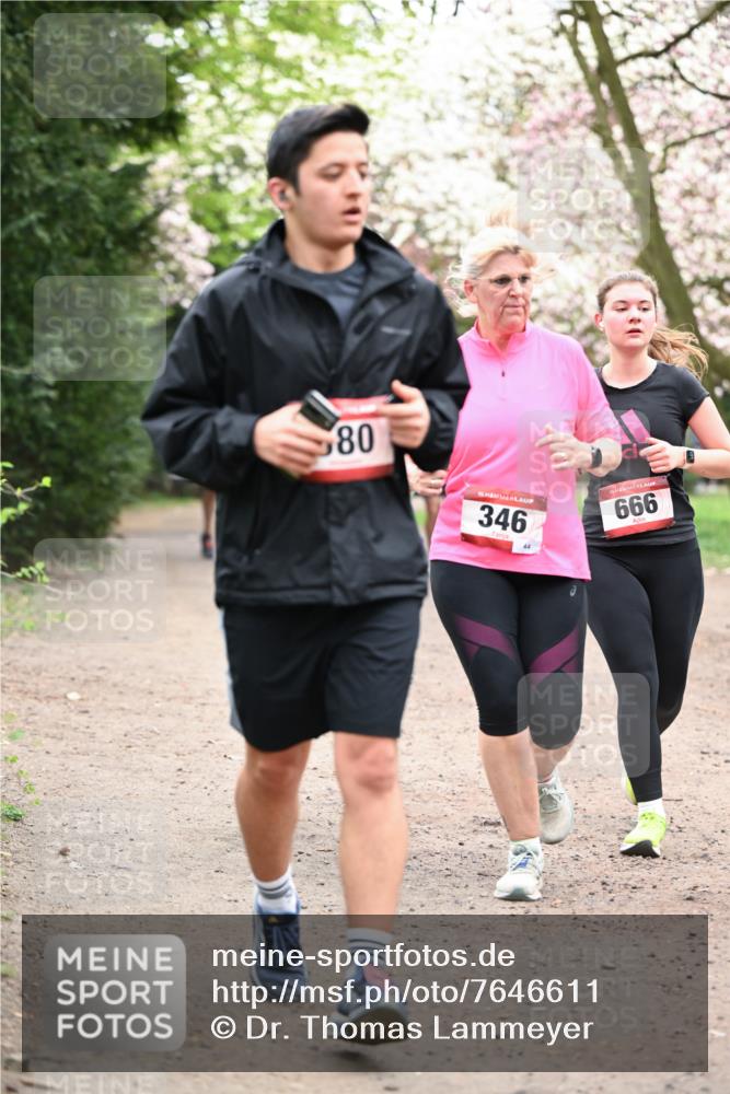 13.04.2025 - Hammer Lauf Dr. Thomas Lammeyer http://msf.ph/oto/7646611 13.04.2025 10:16:32 Laufen 80, 15, 346, 44, 15, 666 meine-sportfotos.de