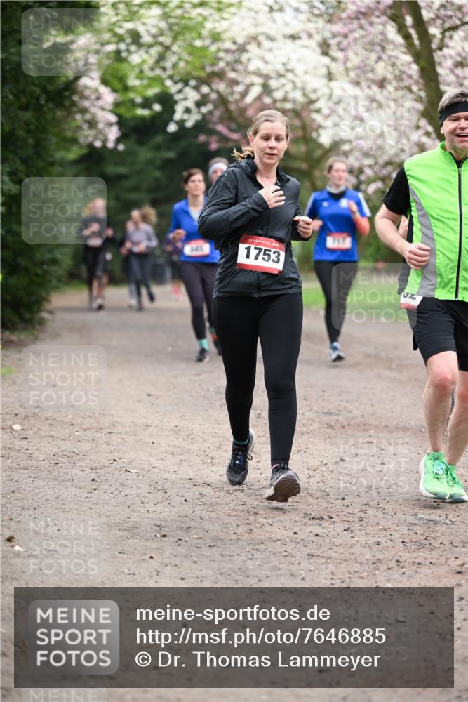 13.04.2025 - Hammer Lauf Dr. Thomas Lammeyer http://msf.ph/oto/7646885 13.04.2025 10:16:54 Laufen 15, 1753, 717 meine-sportfotos.de