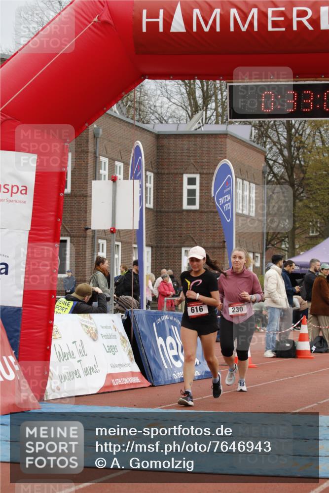 13.04.2025 - Hammer Lauf A. Gomolzig http://msf.ph/oto/7646943 13.04.2025 10:19:07 Ziel 230, 570, 616 meine-sportfotos.de