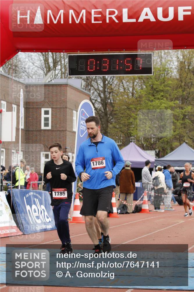 13.04.2025 - Hammer Lauf A. Gomolzig http://msf.ph/oto/7647141 13.04.2025 10:17:56 Ziel 446, 455, 1786, 1788 meine-sportfotos.de