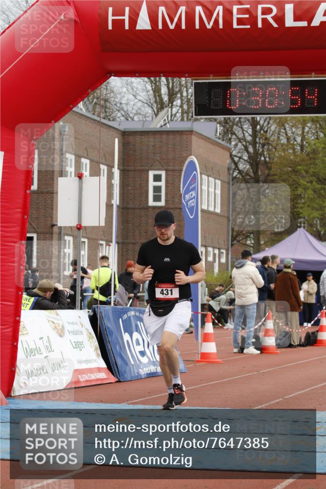 13.04.2025 - Hammer Lauf A. Gomolzig http://msf.ph/oto/7647385 13.04.2025 10:16:54 Ziel 431, 568, 1162 meine-sportfotos.de