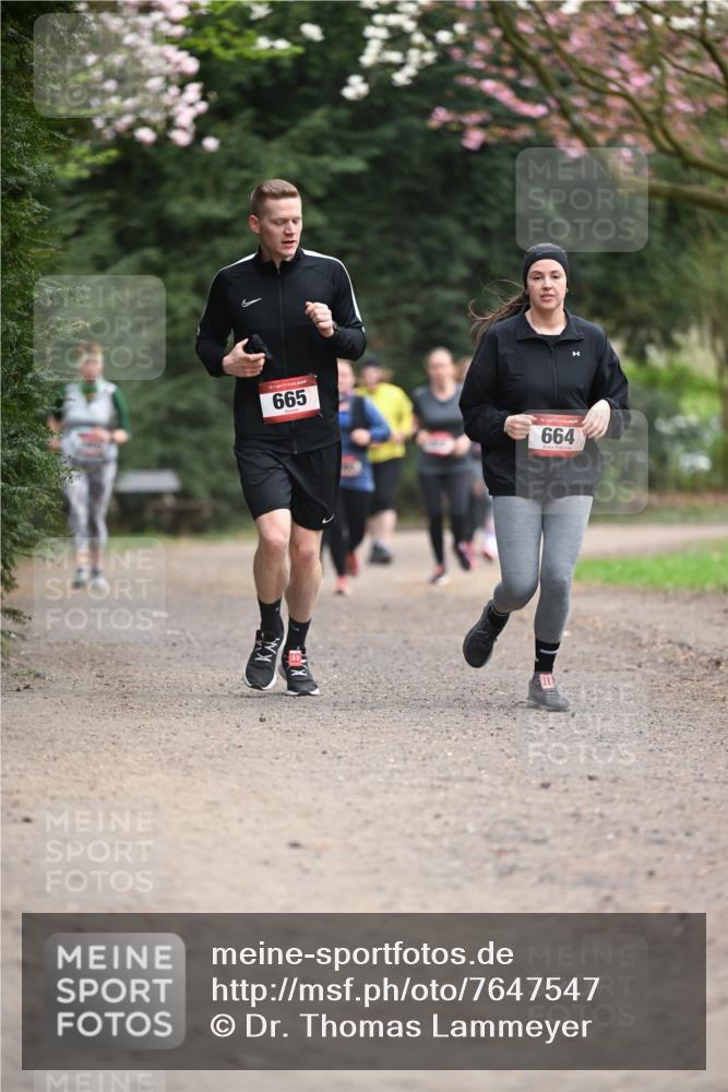 13.04.2025 - Hammer Lauf Dr. Thomas Lammeyer http://msf.ph/oto/7647547 13.04.2025 10:18:10 Laufen 665, 664 meine-sportfotos.de