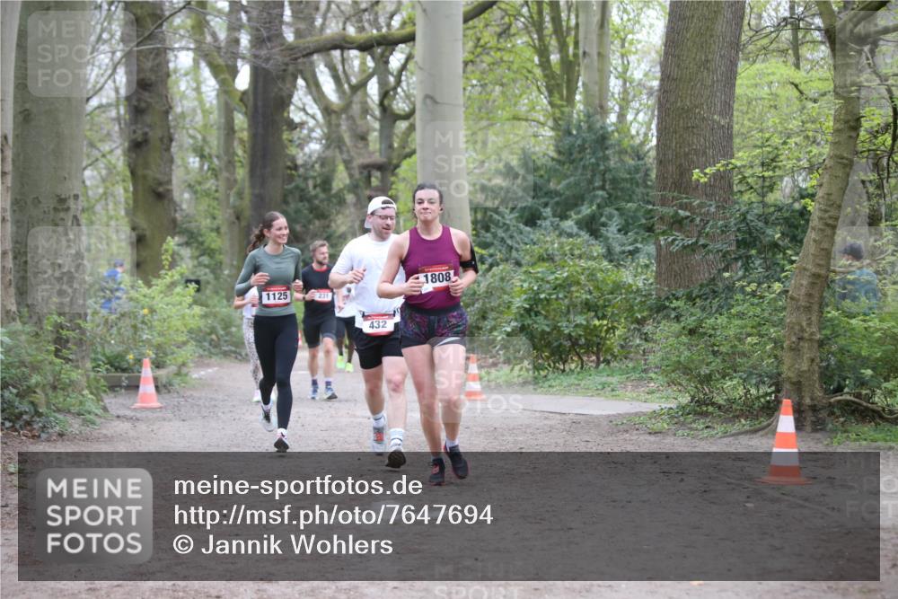 13.04.2025 - Hammer Lauf Jannik Wohlers http://msf.ph/oto/7647694 13.04.2025 11:29:36 Laufen 1125, 231, 432, 1808 meine-sportfotos.de