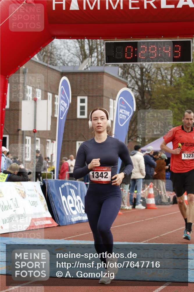 13.04.2025 - Hammer Lauf A. Gomolzig http://msf.ph/oto/7647716 13.04.2025 10:15:42 Ziel 323, 1323, 1342, 1836 meine-sportfotos.de