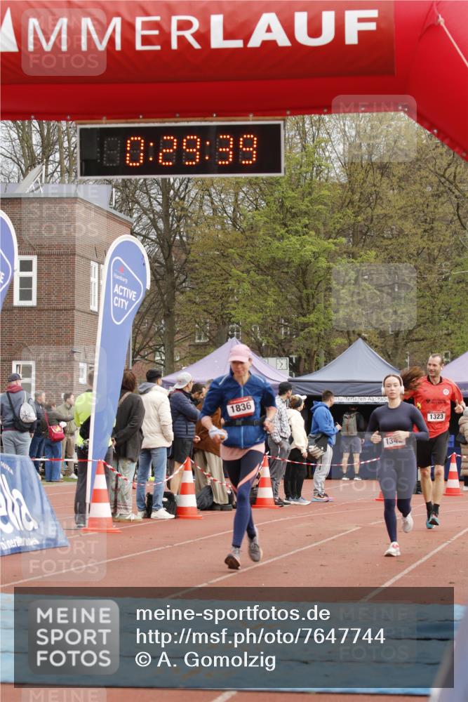 13.04.2025 - Hammer Lauf A. Gomolzig http://msf.ph/oto/7647744 13.04.2025 10:15:39 Ziel 149, 1323, 1342, 1836 meine-sportfotos.de
