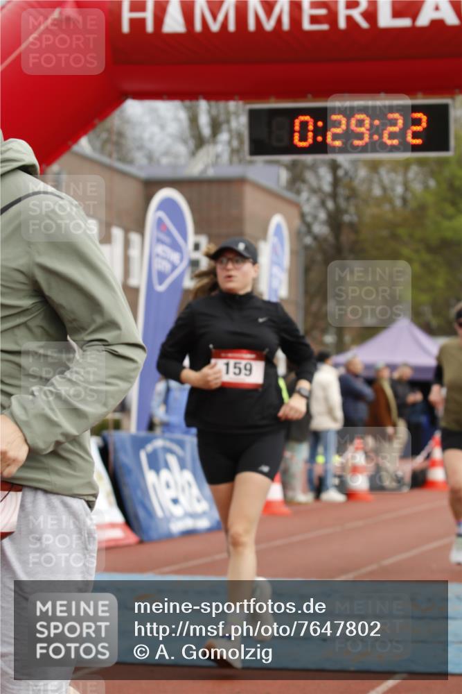 13.04.2025 - Hammer Lauf A. Gomolzig http://msf.ph/oto/7647802 13.04.2025 10:15:22 Ziel 156, 159, 776, 823 meine-sportfotos.de