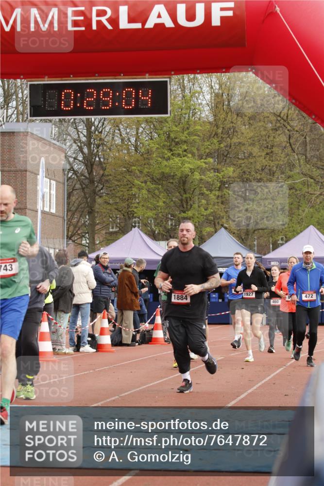 13.04.2025 - Hammer Lauf A. Gomolzig http://msf.ph/oto/7647872 13.04.2025 10:15:04 Ziel 125, 254, 291, 460, 472, 525, 526, 743, 752, 906, 962, 976, 1884, 1927, 1928, 1956, 1986 meine-sportfotos.de