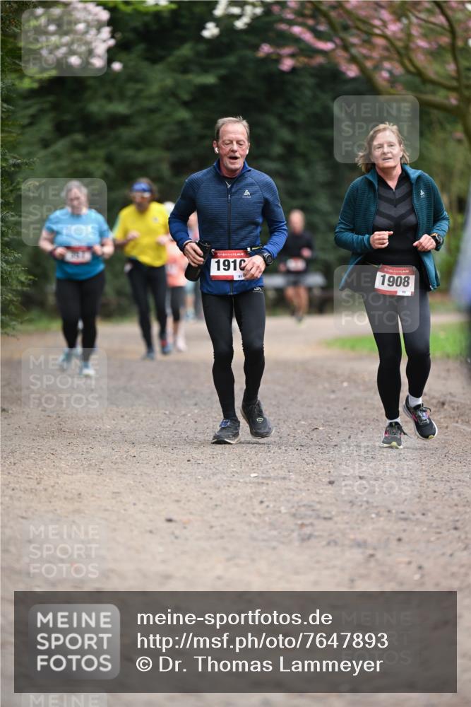 13.04.2025 - Hammer Lauf Dr. Thomas Lammeyer http://msf.ph/oto/7647893 13.04.2025 10:18:43 Laufen 15, 1910, 1908 meine-sportfotos.de