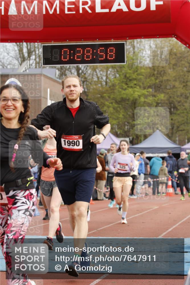 13.04.2025 - Hammer Lauf A. Gomolzig http://msf.ph/oto/7647911 13.04.2025 10:14:58 Ziel 254, 291, 331, 525, 526, 676, 743, 906, 962, 981, 1920, 1982, 1986, 1990 meine-sportfotos.de