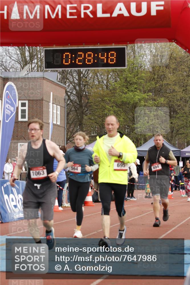 13.04.2025 - Hammer Lauf A. Gomolzig http://msf.ph/oto/7647986 13.04.2025 10:14:48 Ziel 181, 288, 331, 338, 564, 675, 676, 694, 695, 1063, 1805, 1982 meine-sportfotos.de