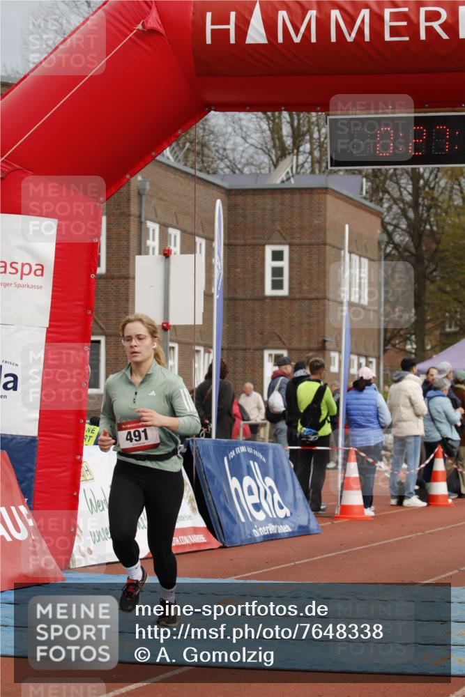 13.04.2025 - Hammer Lauf A. Gomolzig http://msf.ph/oto/7648338 13.04.2025 10:13:17 Ziel 491, 1061 meine-sportfotos.de