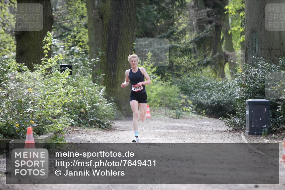 13.04.2025 - Hammer Lauf Jannik Wohlers http://msf.ph/oto/7649431 13.04.2025 11:22:09 Laufen 1948 meine-sportfotos.de