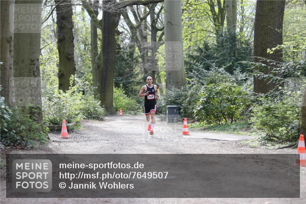 13.04.2025 - Hammer Lauf Jannik Wohlers http://msf.ph/oto/7649507 13.04.2025 11:20:46 Laufen 1926 meine-sportfotos.de