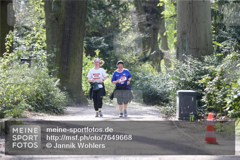 13.04.2025 - Hammer Lauf Jannik Wohlers http://msf.ph/oto/7649668 13.04.2025 11:04:43 Laufen 418, 417 meine-sportfotos.de
