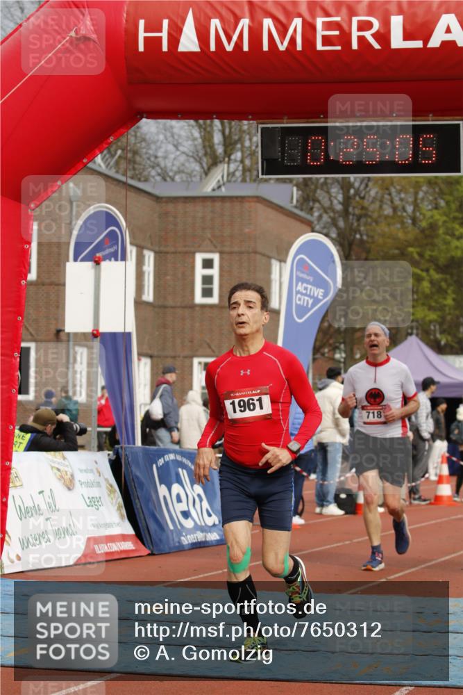 13.04.2025 - Hammer Lauf A. Gomolzig http://msf.ph/oto/7650312 13.04.2025 10:11:05 Ziel 197, 624, 718, 1021, 1039, 1961 meine-sportfotos.de