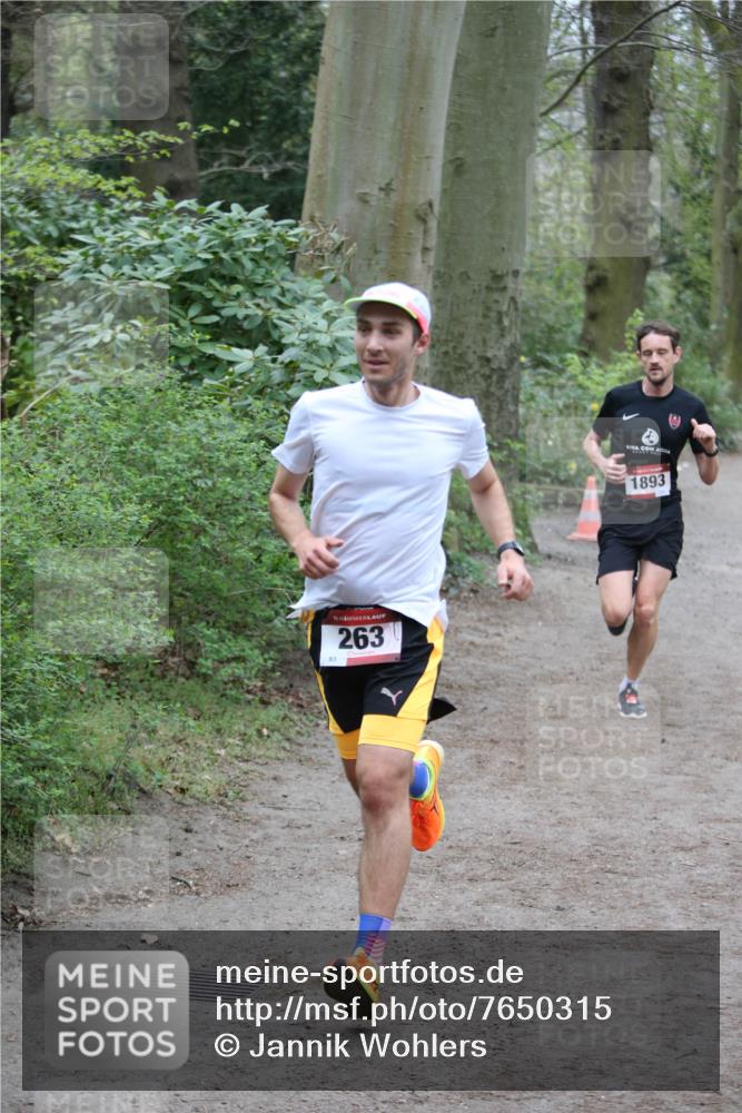 13.04.2025 - Hammer Lauf Jannik Wohlers http://msf.ph/oto/7650315 13.04.2025 10:04:03 Laufen 15, 263, 1893 meine-sportfotos.de