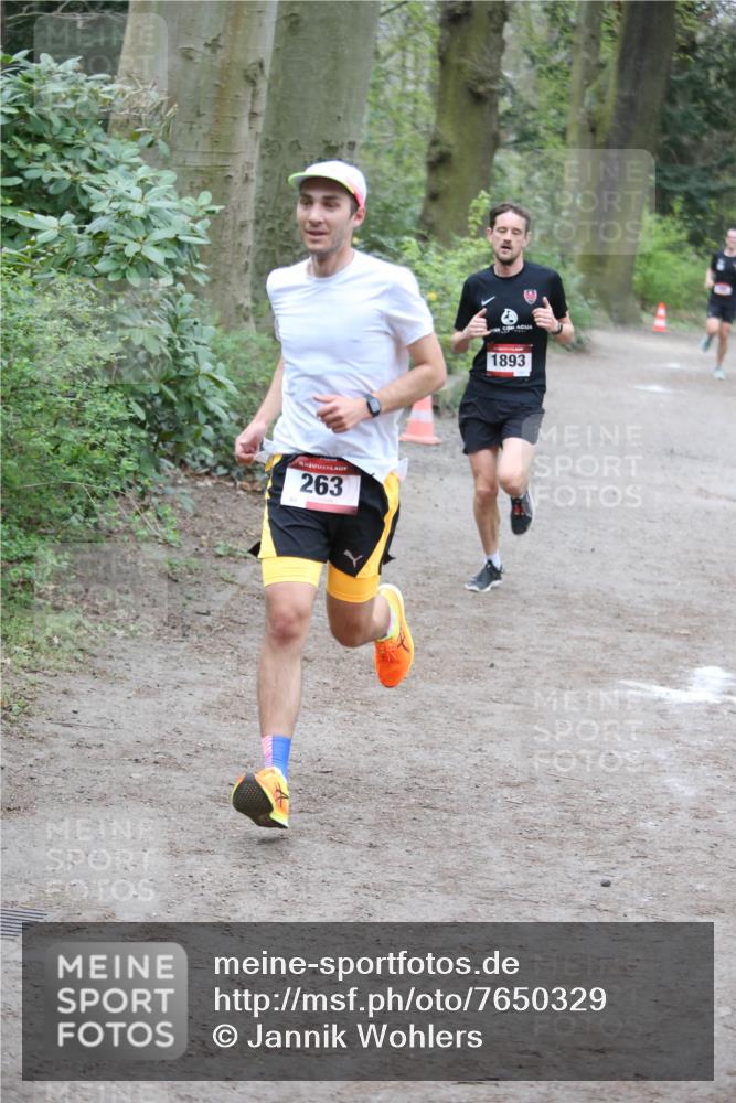 13.04.2025 - Hammer Lauf Jannik Wohlers http://msf.ph/oto/7650329 13.04.2025 10:04:02 Laufen 15, 263, 1893 meine-sportfotos.de