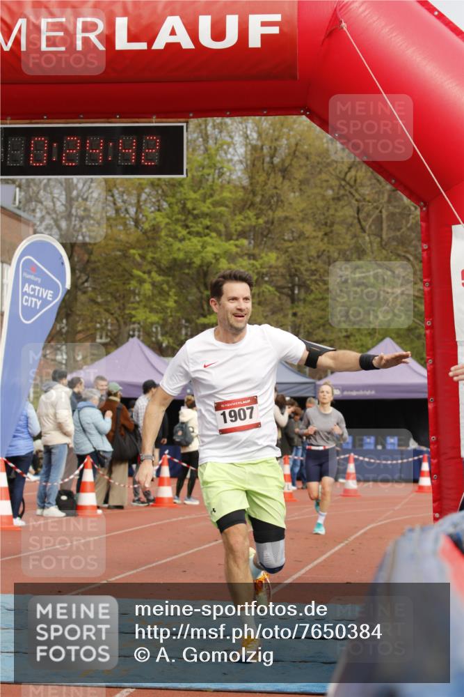 13.04.2025 - Hammer Lauf A. Gomolzig http://msf.ph/oto/7650384 13.04.2025 10:10:42 Ziel 122, 383, 765, 1728, 1907, 1964 meine-sportfotos.de