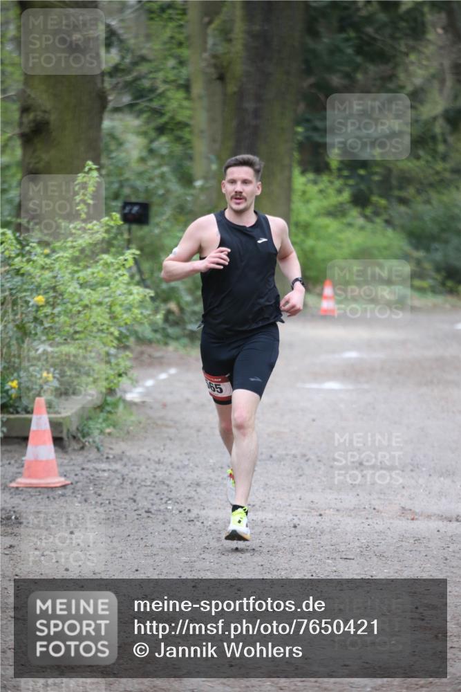 13.04.2025 - Hammer Lauf Jannik Wohlers http://msf.ph/oto/7650421 13.04.2025 10:03:51 Laufen  meine-sportfotos.de