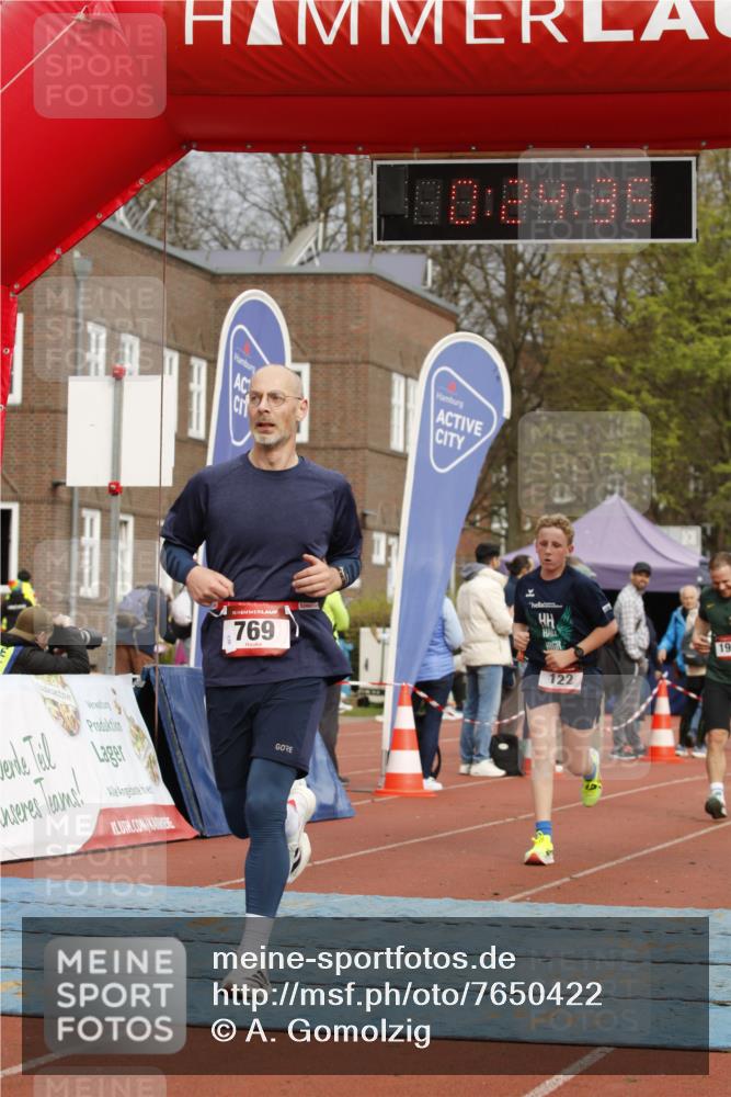 13.04.2025 - Hammer Lauf A. Gomolzig http://msf.ph/oto/7650422 13.04.2025 10:10:35 Ziel 122, 330, 383, 769, 1229, 1728, 1743, 1949, 1964 meine-sportfotos.de