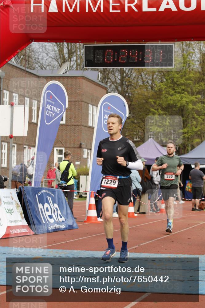 13.04.2025 - Hammer Lauf A. Gomolzig http://msf.ph/oto/7650442 13.04.2025 10:10:30 Ziel 330, 769, 1110, 1148, 1229, 1714, 1715, 1716, 1743, 1902, 1949 meine-sportfotos.de
