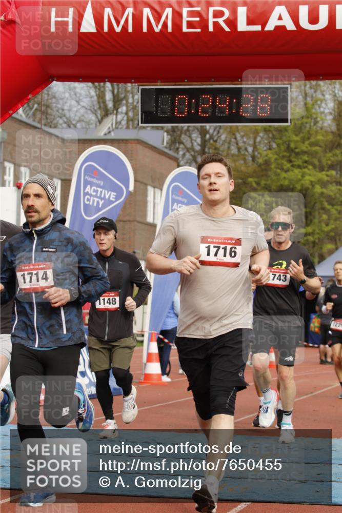 13.04.2025 - Hammer Lauf A. Gomolzig http://msf.ph/oto/7650455 13.04.2025 10:10:28 Ziel 330, 1110, 1148, 1229, 1714, 1715, 1716, 1743, 1902, 1949 meine-sportfotos.de