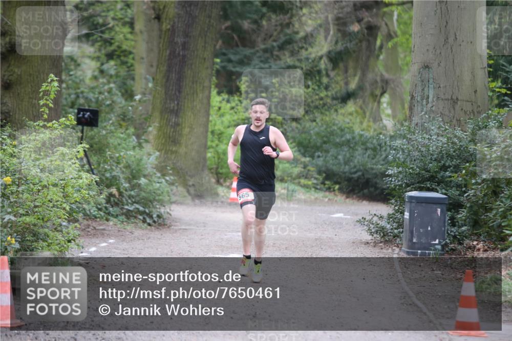 13.04.2025 - Hammer Lauf Jannik Wohlers http://msf.ph/oto/7650461 13.04.2025 10:03:49 Laufen 565 meine-sportfotos.de