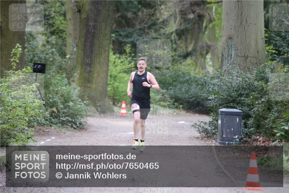 13.04.2025 - Hammer Lauf Jannik Wohlers http://msf.ph/oto/7650465 13.04.2025 10:03:48 Laufen 565 meine-sportfotos.de