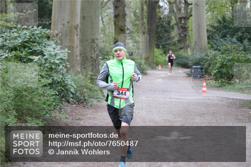 13.04.2025 - Hammer Lauf Jannik Wohlers http://msf.ph/oto/7650487 13.04.2025 10:03:46 Laufen 344 meine-sportfotos.de