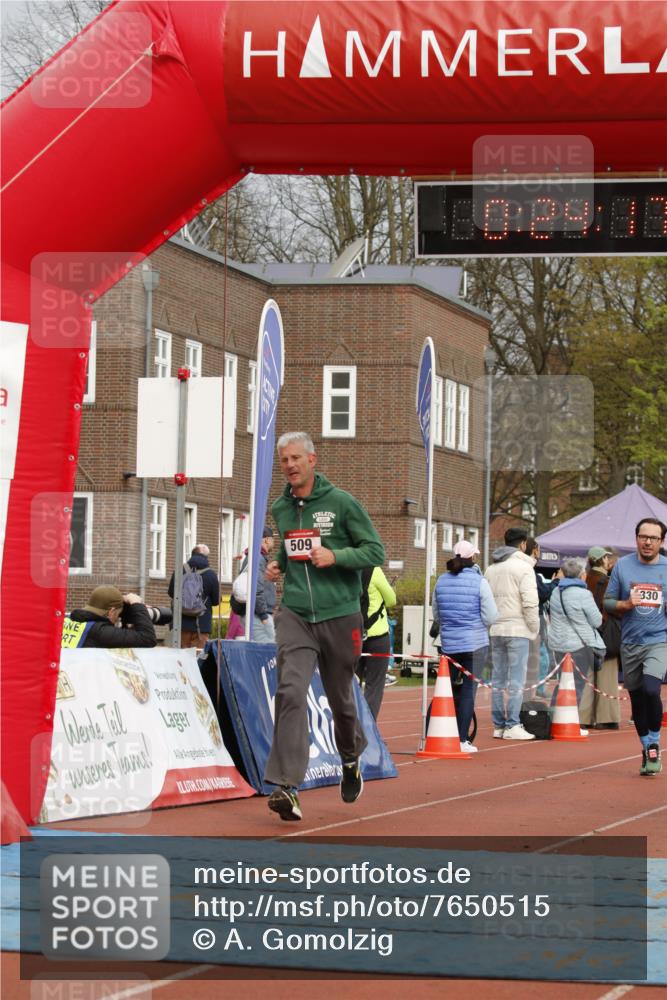13.04.2025 - Hammer Lauf A. Gomolzig http://msf.ph/oto/7650515 13.04.2025 10:10:17 Ziel 255, 509, 620, 1330 meine-sportfotos.de