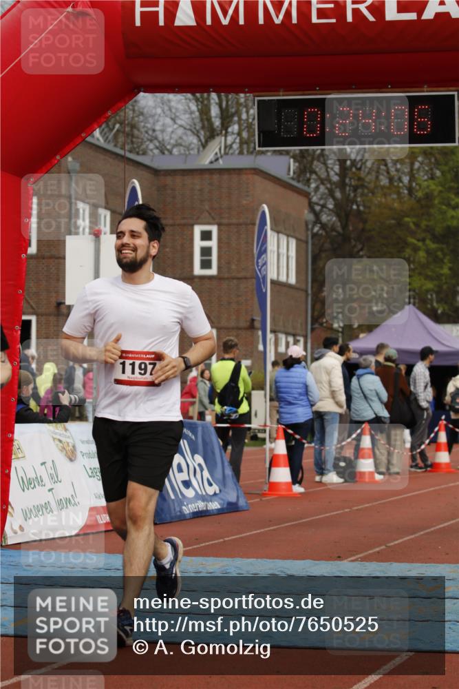 13.04.2025 - Hammer Lauf A. Gomolzig http://msf.ph/oto/7650525 13.04.2025 10:10:05 Ziel 285, 740, 1197, 1286, 1976 meine-sportfotos.de