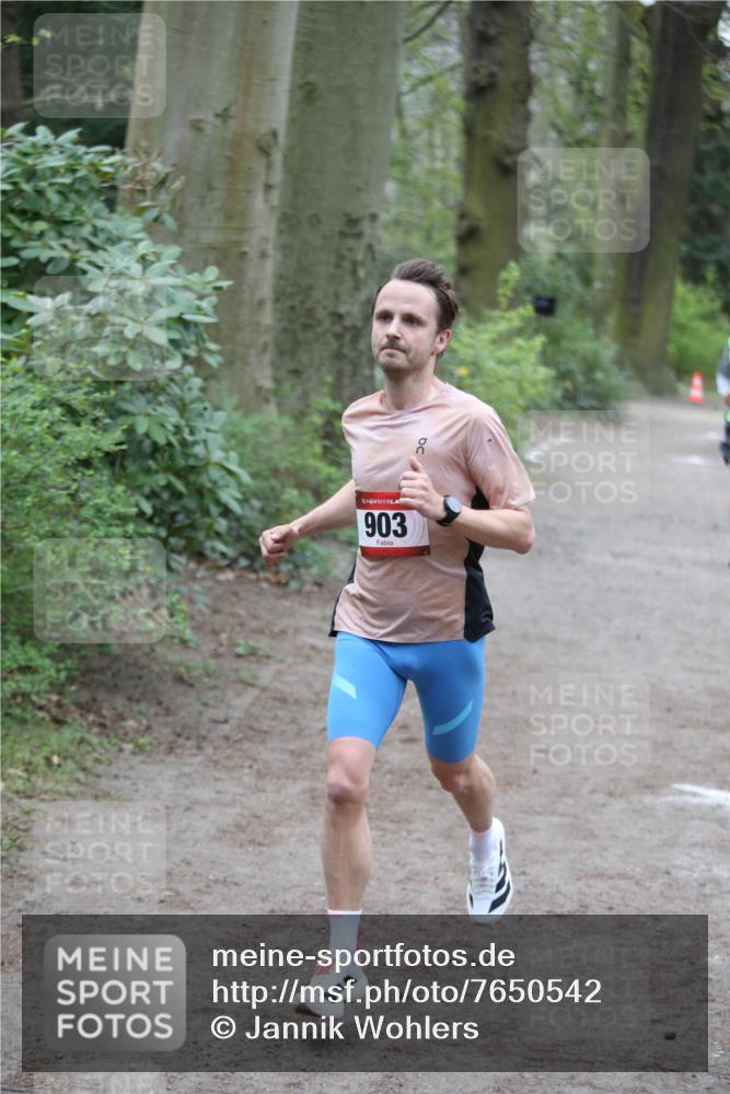 13.04.2025 - Hammer Lauf Jannik Wohlers http://msf.ph/oto/7650542 13.04.2025 10:03:43 Laufen 903 meine-sportfotos.de