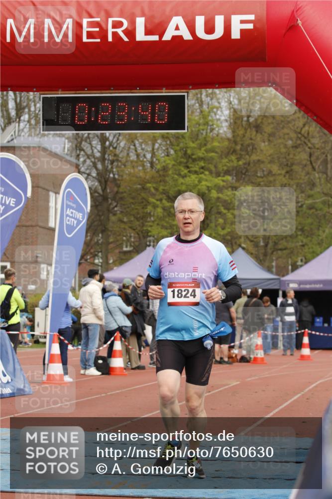 13.04.2025 - Hammer Lauf A. Gomolzig http://msf.ph/oto/7650630 13.04.2025 10:09:39 Ziel 1703, 1824 meine-sportfotos.de