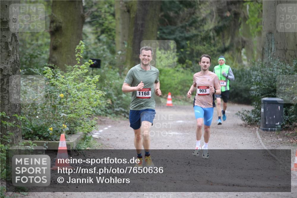 13.04.2025 - Hammer Lauf Jannik Wohlers http://msf.ph/oto/7650636 13.04.2025 10:03:40 Laufen 1168, 903, 144 meine-sportfotos.de
