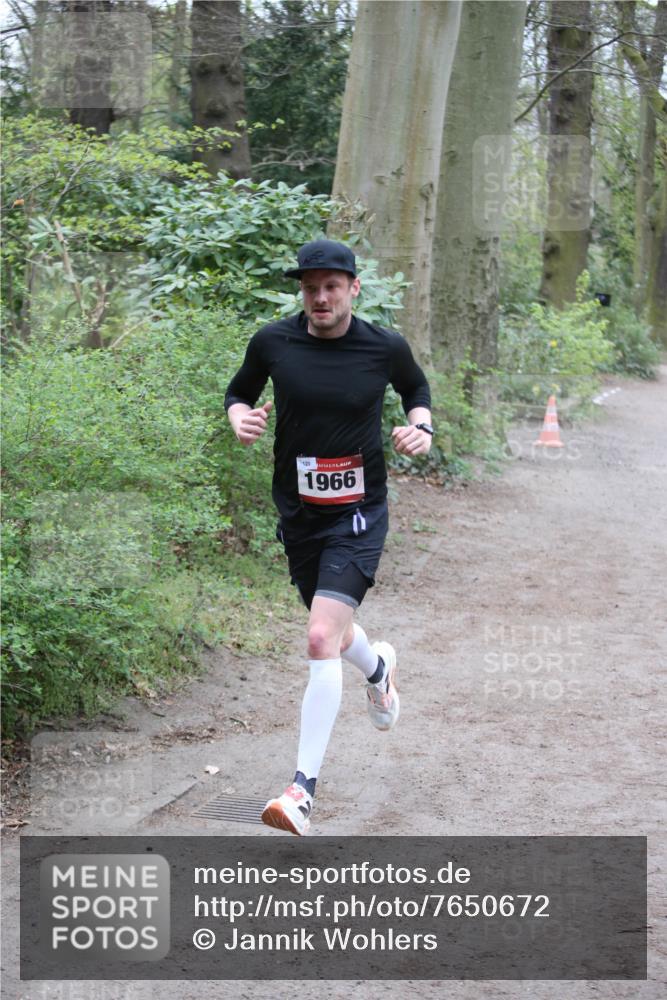 13.04.2025 - Hammer Lauf Jannik Wohlers http://msf.ph/oto/7650672 13.04.2025 10:03:20 Laufen 120, 1966 meine-sportfotos.de