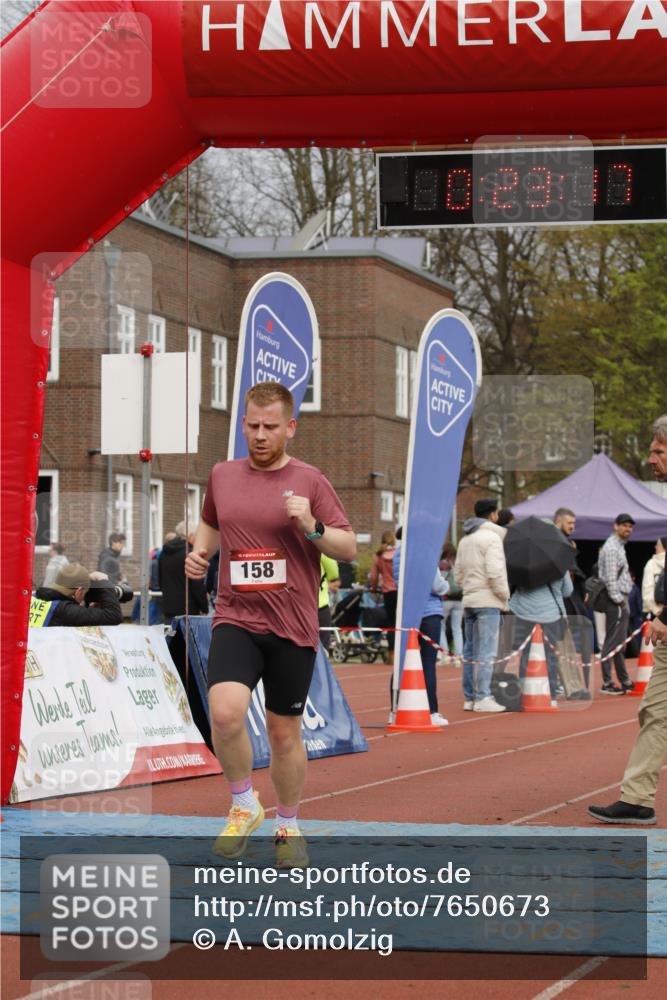 13.04.2025 - Hammer Lauf A. Gomolzig http://msf.ph/oto/7650673 13.04.2025 10:09:17 Ziel 155, 158, 1757, 1919 meine-sportfotos.de