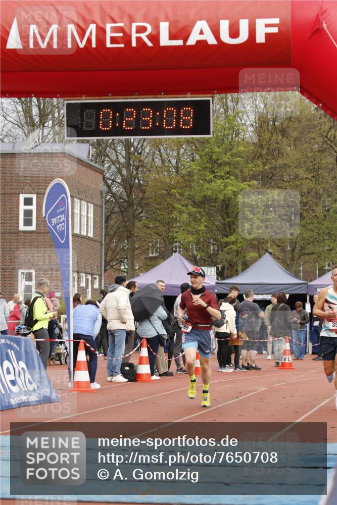 13.04.2025 - Hammer Lauf A. Gomolzig http://msf.ph/oto/7650708 13.04.2025 10:09:07 Ziel 189, 214, 357 meine-sportfotos.de