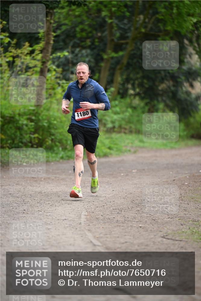 13.04.2025 - Hammer Lauf Dr. Thomas Lammeyer http://msf.ph/oto/7650716 13.04.2025 10:27:17 Laufen 1180 meine-sportfotos.de