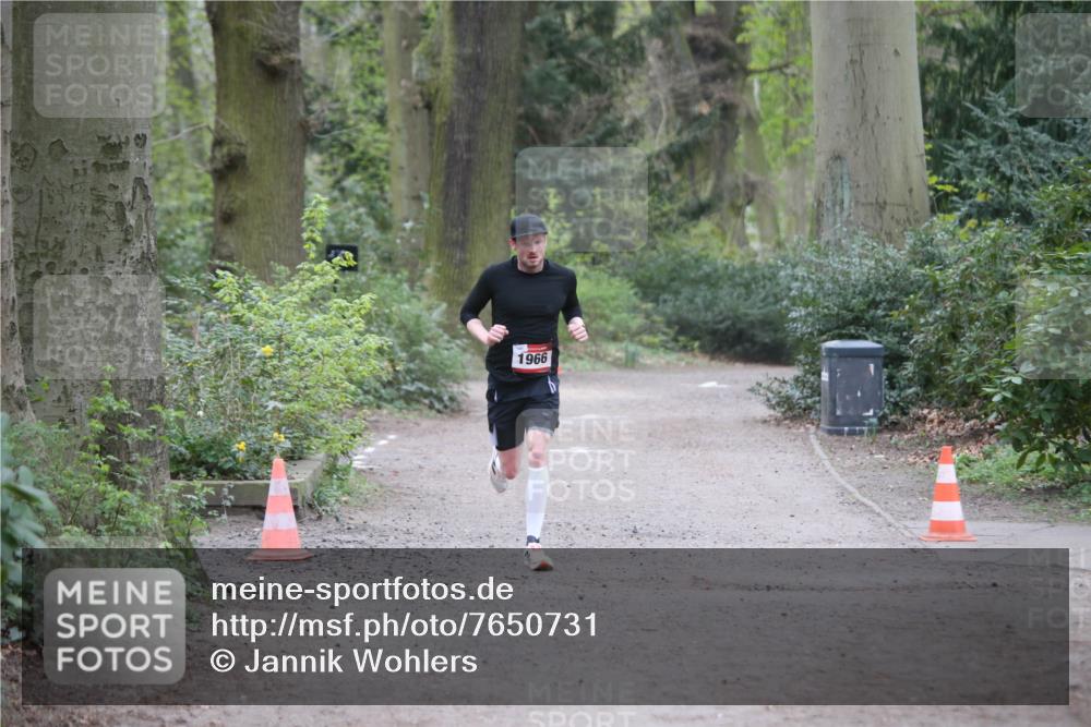 13.04.2025 - Hammer Lauf Jannik Wohlers http://msf.ph/oto/7650731 13.04.2025 10:03:17 Laufen 1966 meine-sportfotos.de