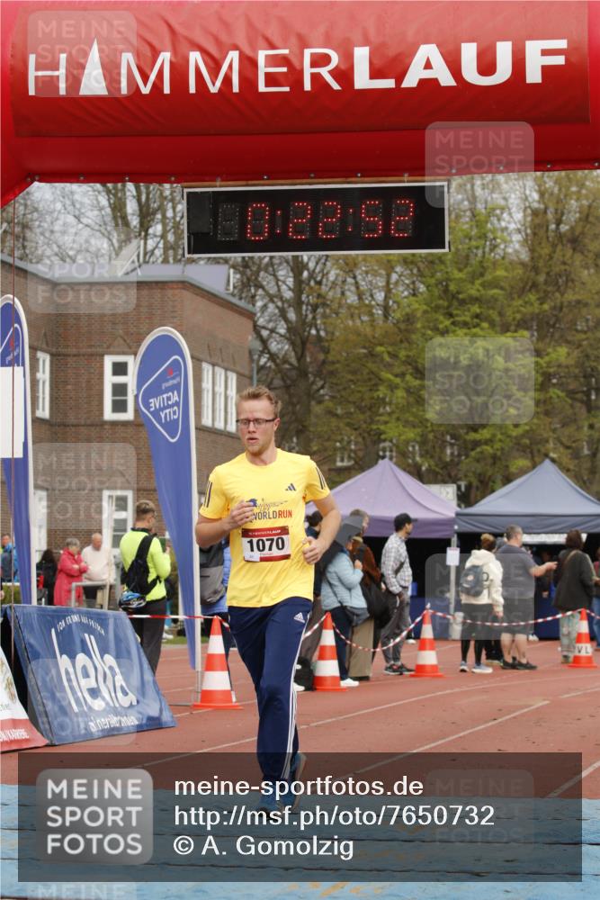 13.04.2025 - Hammer Lauf A. Gomolzig http://msf.ph/oto/7650732 13.04.2025 10:08:52 Ziel 219, 1070, 1809 meine-sportfotos.de